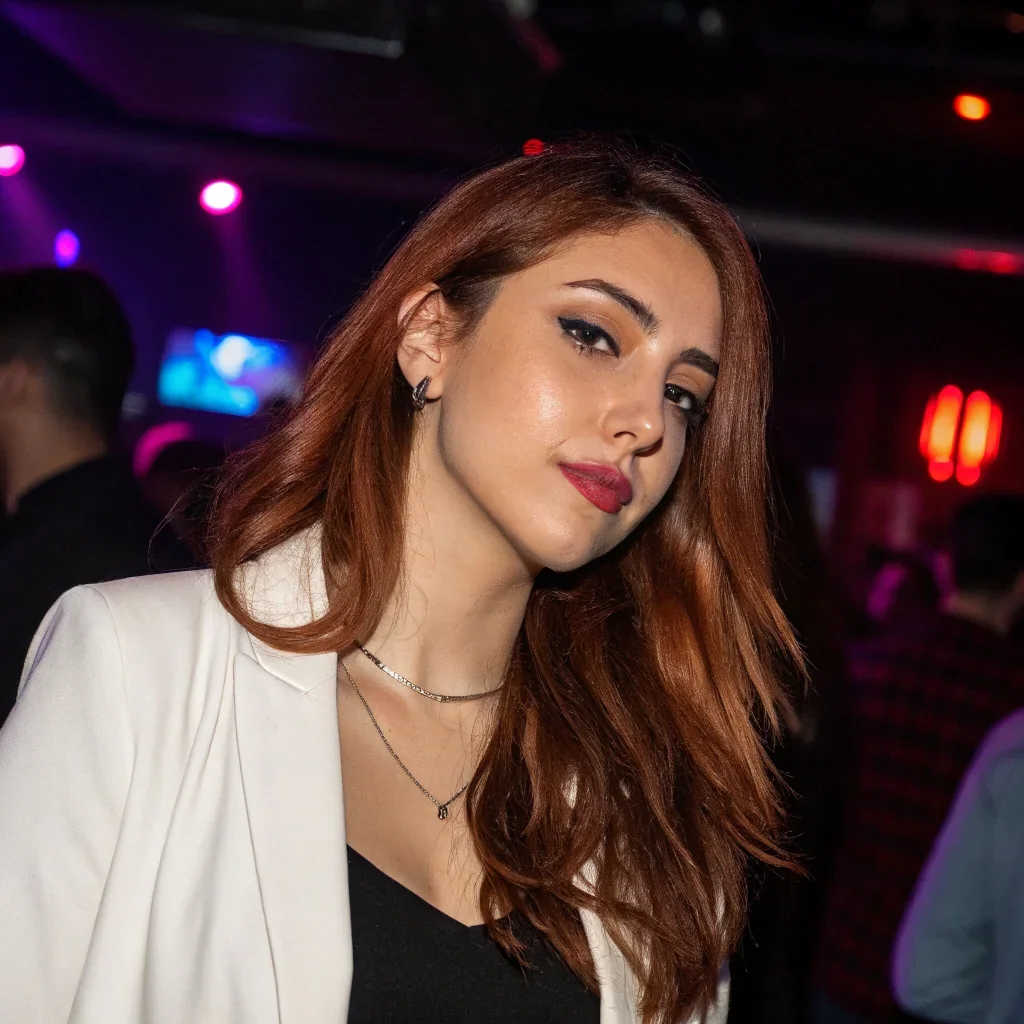 Mia